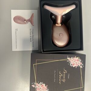 7 color light Beauty Device for Face & Neck